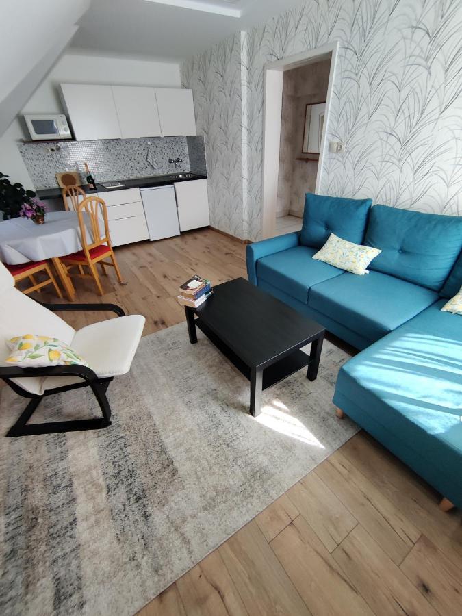 Fadora Apartman ティハニ エクステリア 写真