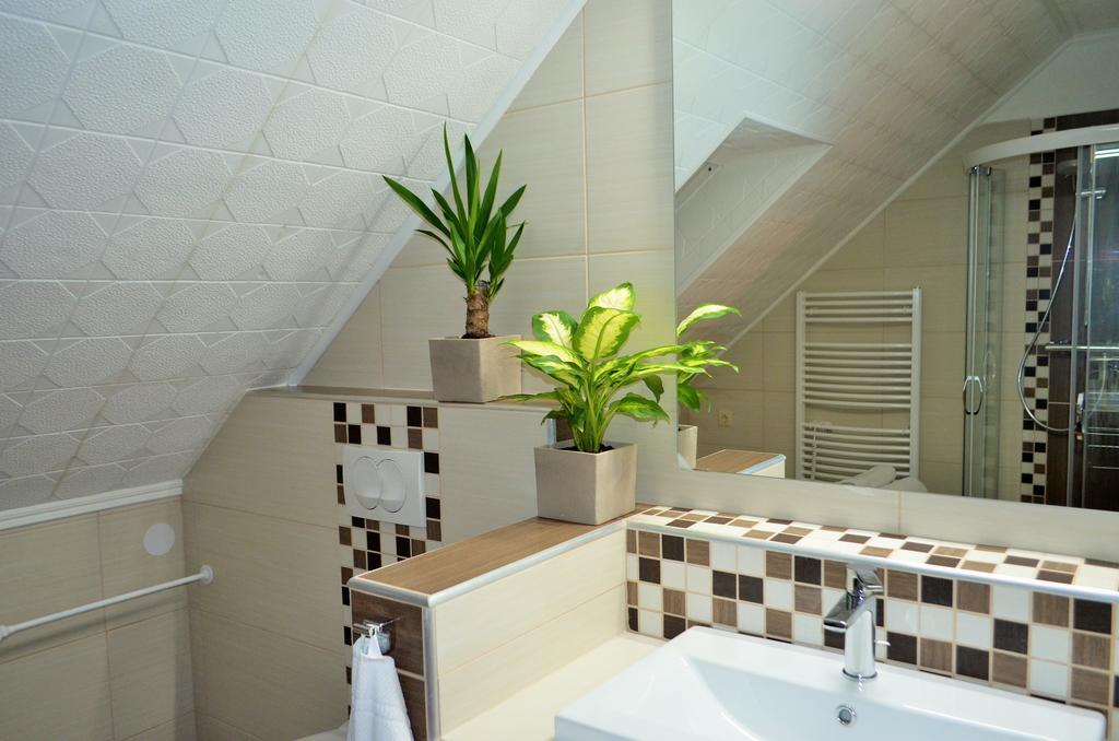 Fadora Apartman ティハニ 部屋 写真