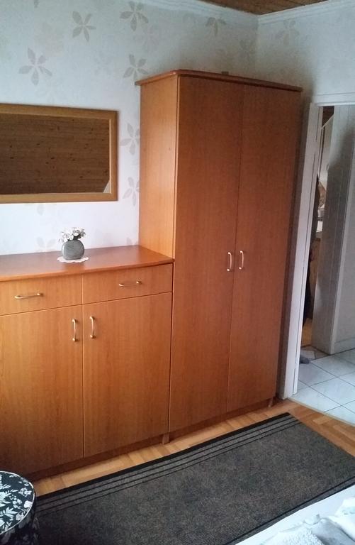 Fadora Apartman ティハニ エクステリア 写真