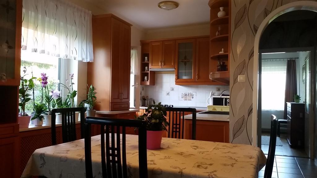 Fadora Apartman ティハニ エクステリア 写真